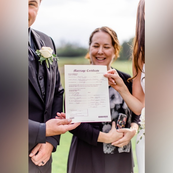 CLOSET CLOSING - PRICES ARE MARKED - Picture 5 of 7